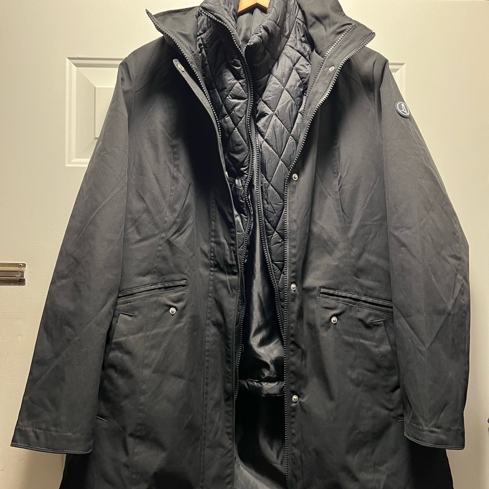 Lands' End women’s Black Raincoat with Quilted Inner Layer